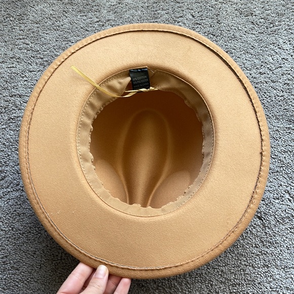 Fedora -Adjustable - Picture 3 of 3